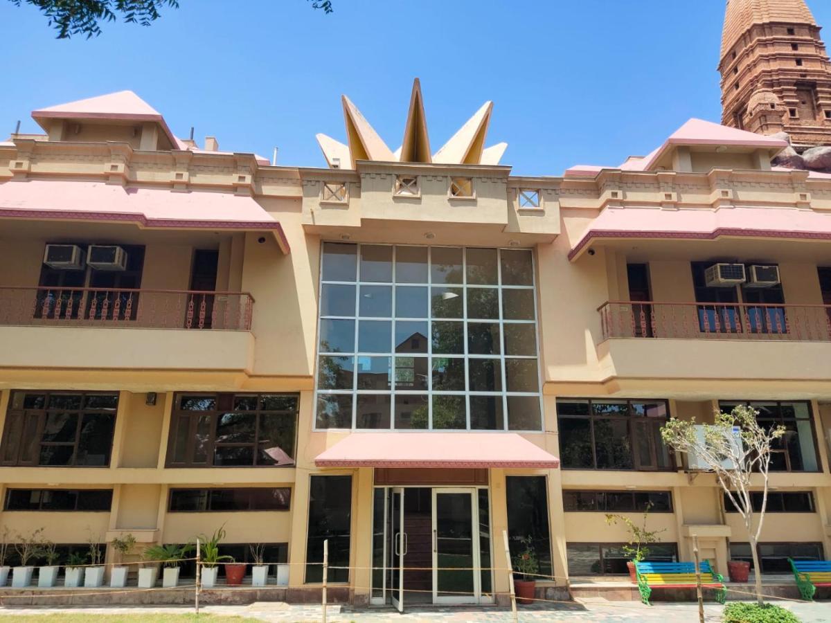 Ananda Krishna Van Vrindavan Exterior photo