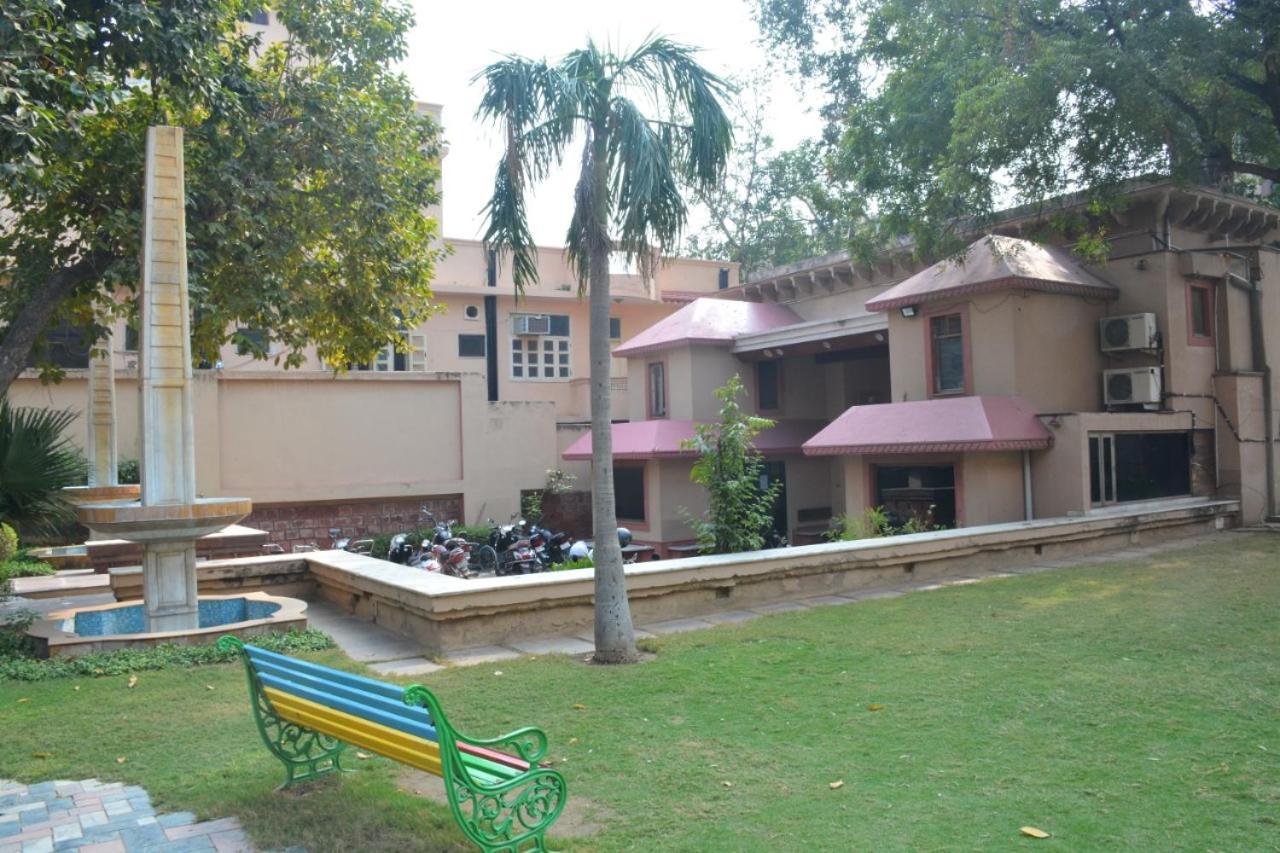 Ananda Krishna Van Vrindavan Exterior photo